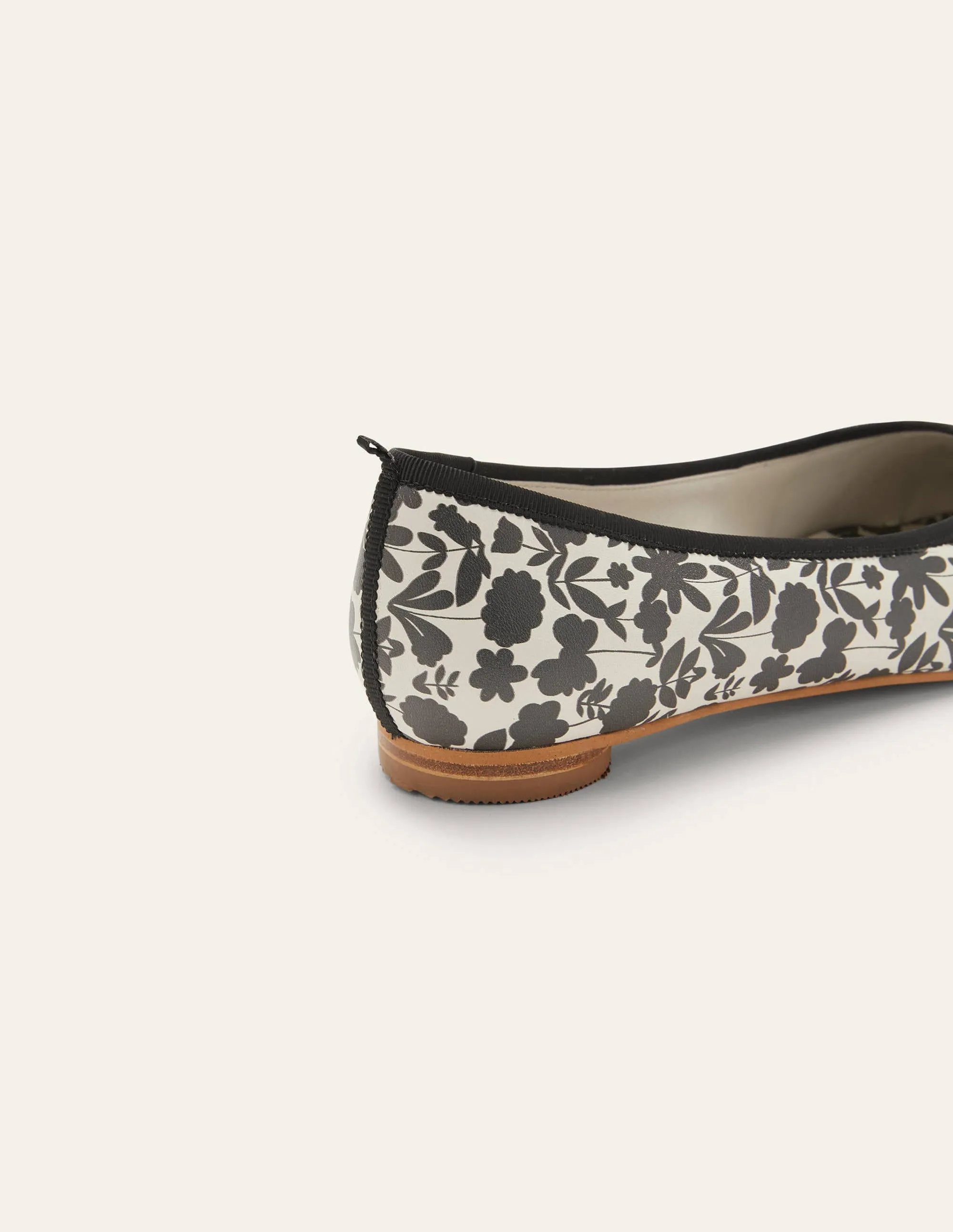 Almond Toe Ballerinas-Black, Flora Bloom Mono