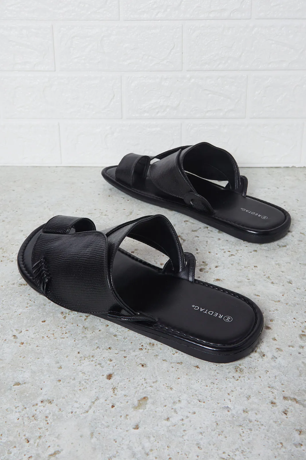 Men Solid Black Shirqui Sandals