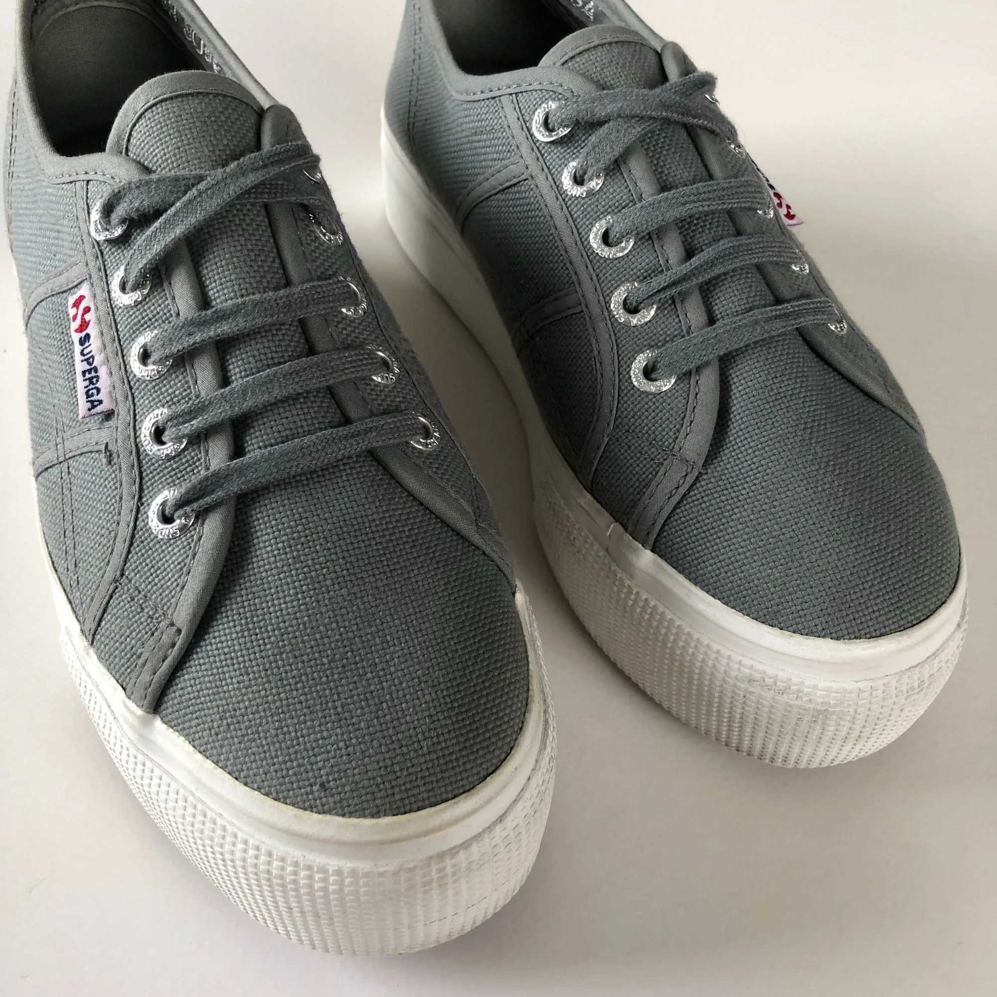 Superga Acot Linea Platform Sneaker in Grey Sage