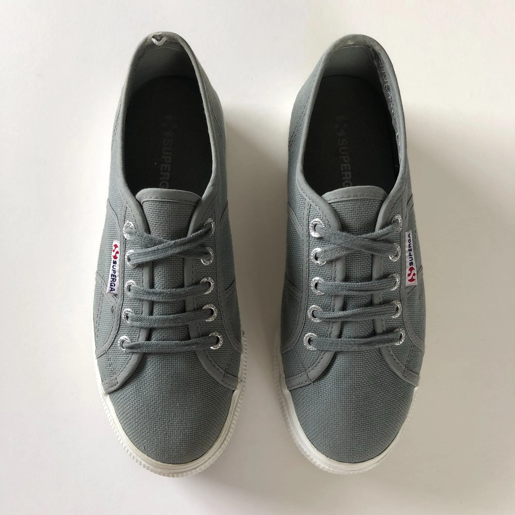 Superga Acot Linea Platform Sneaker in Grey Sage