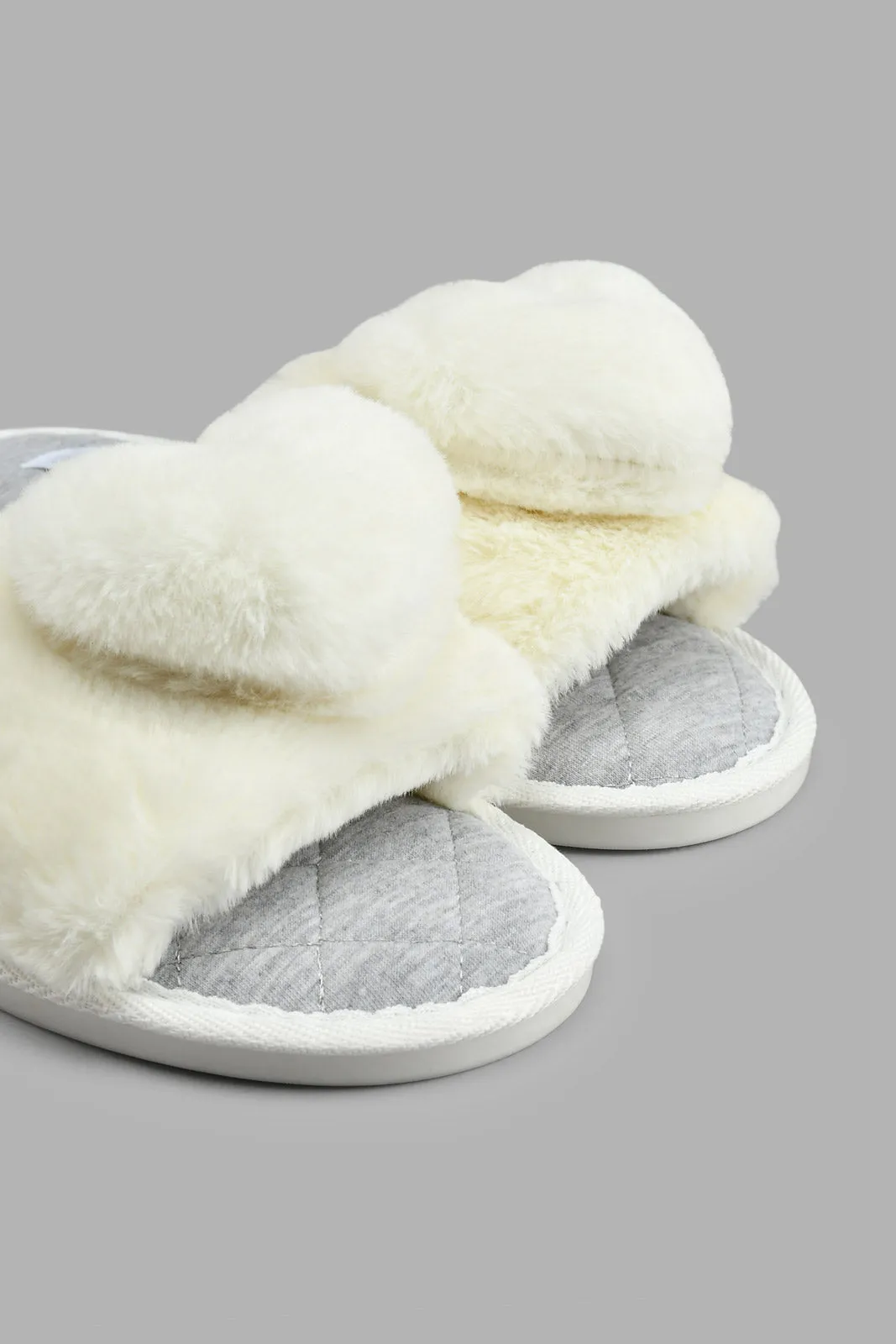 White Heart Trim Slipper