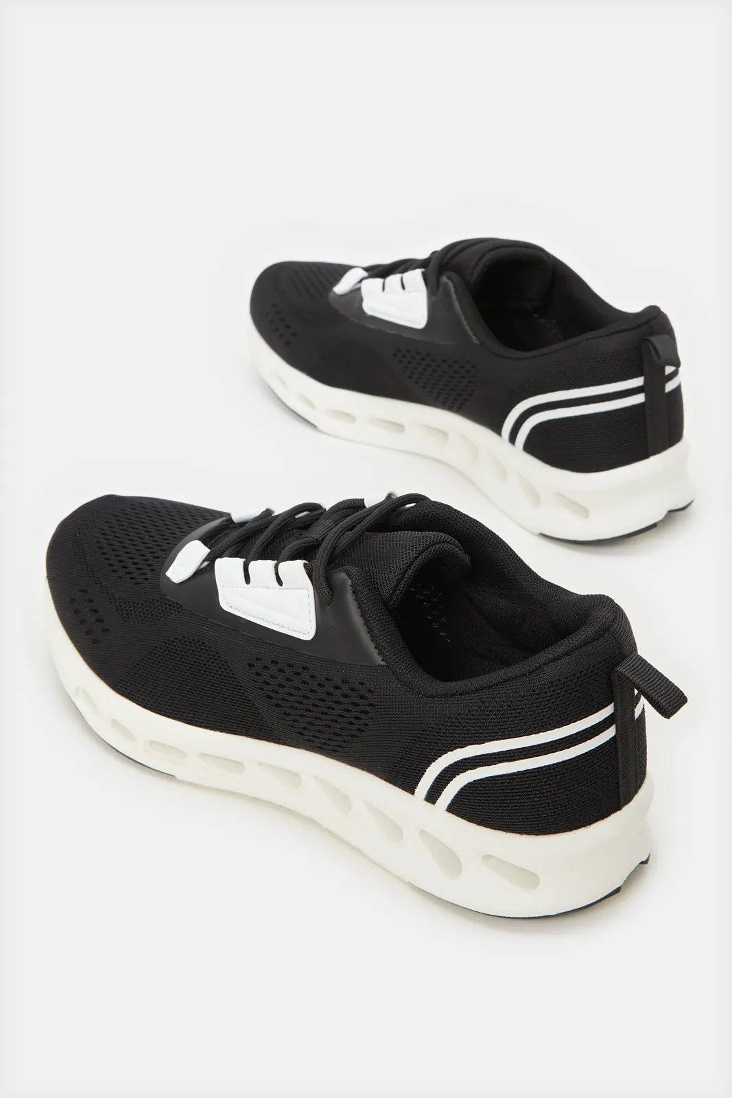 Women Black Sporty Sneaker